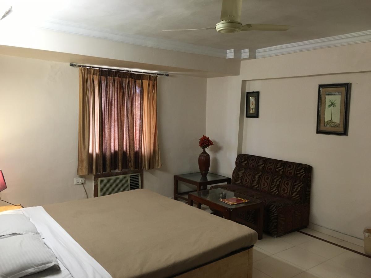 Hotel Grand Arjun Rāipur Exterior foto